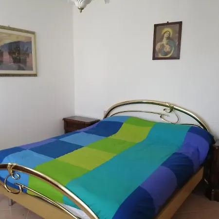 Mille Papaveri Rossi Casa Di Angela * Serravalle di Chienti