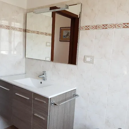 Mille Papaveri Rossi Casa Di Angela Pensionat Serravalle di Chienti